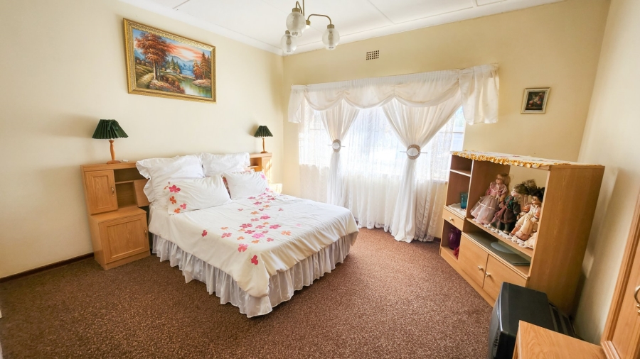 4 Bedroom Property for Sale in Stilfontein Ext 4 North West